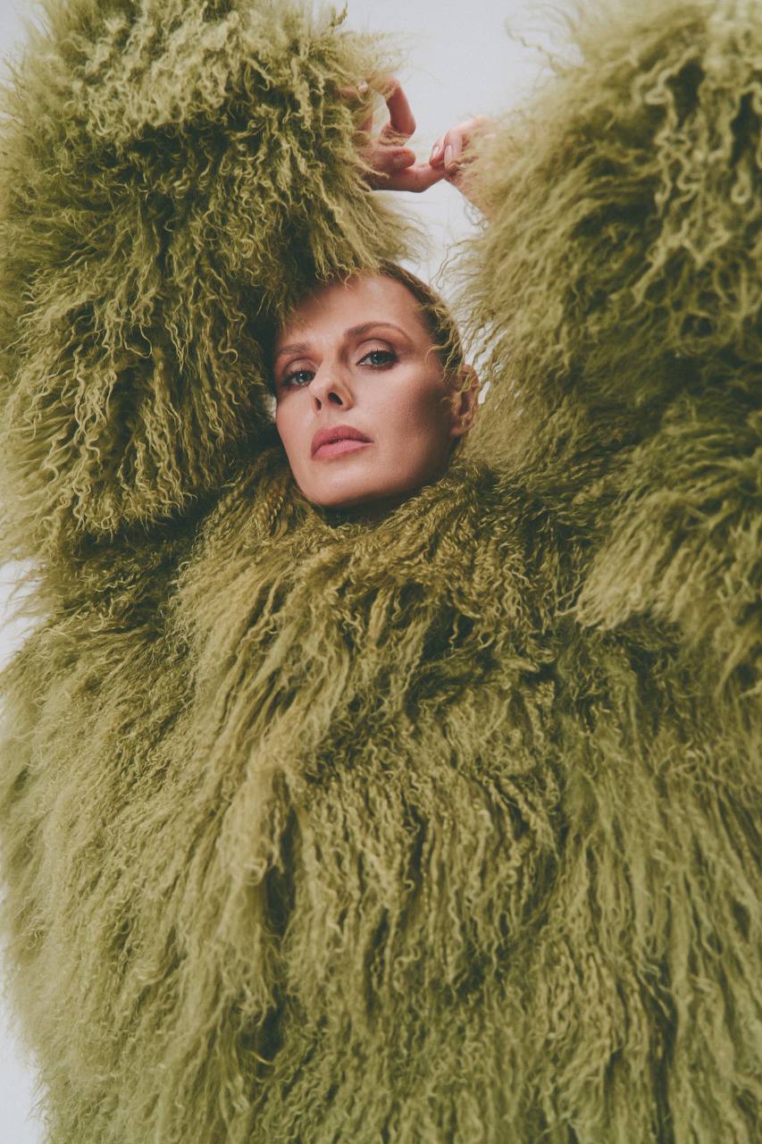 Short Fur Coat with Hood