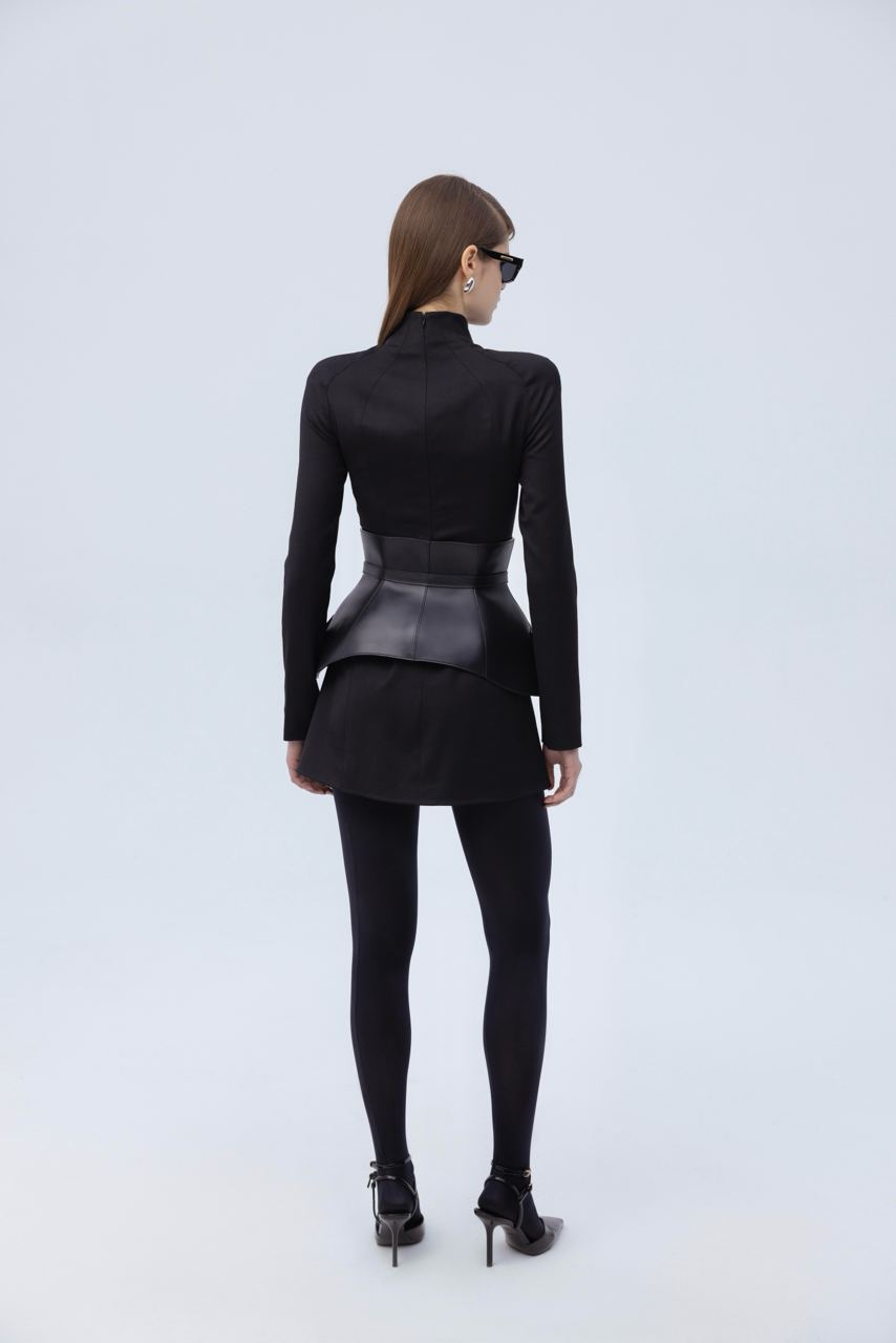Silhouette dress