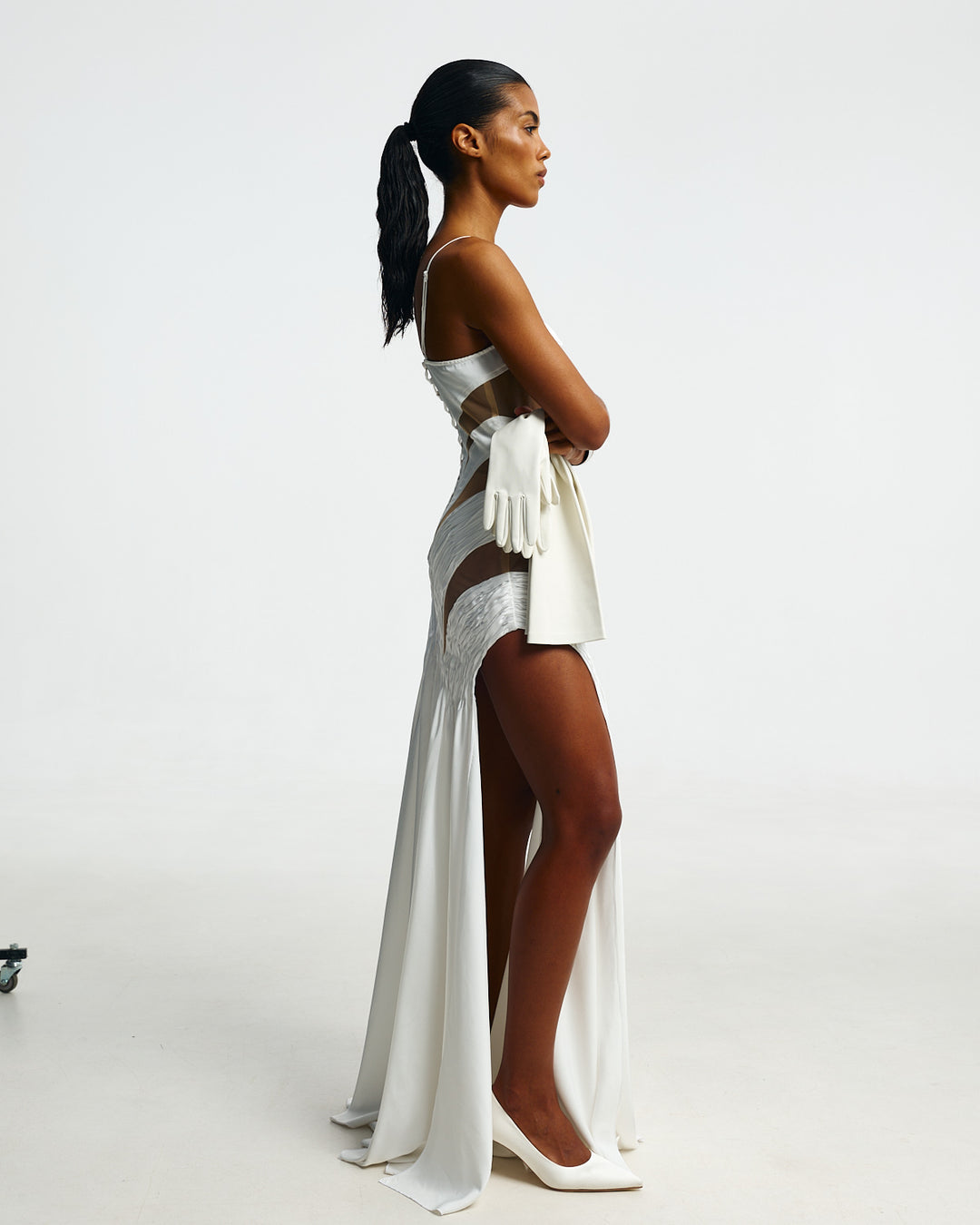 Maxi dress with cuts