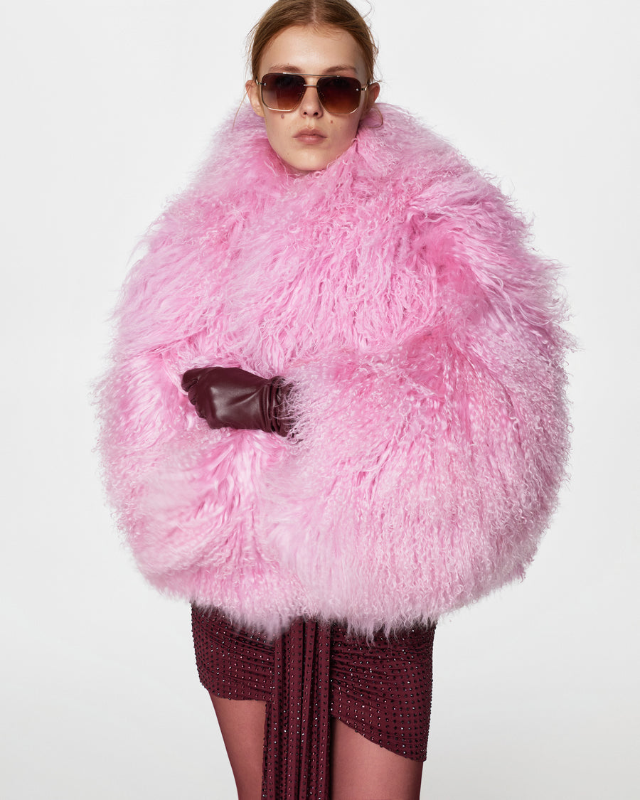Short fur coat with hood