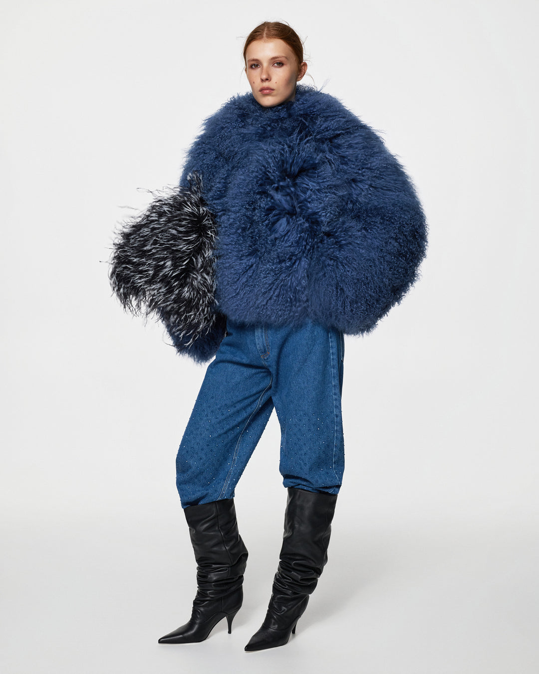 Short fur coat with hood