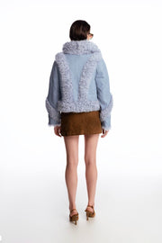 Fur jacket with silhouette lines and