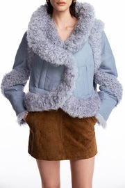 Fur jacket with silhouette lines and