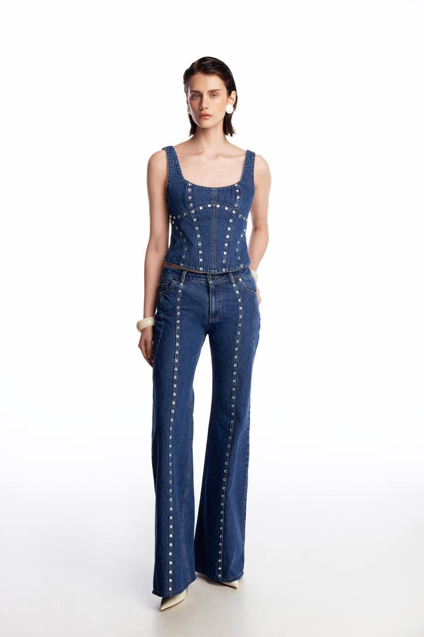 Jeans with silhouette lines and crystals