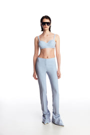 Pants with silhouette lines