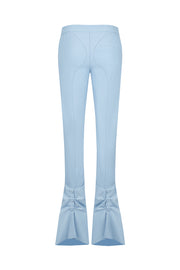 Pants with silhouette lines