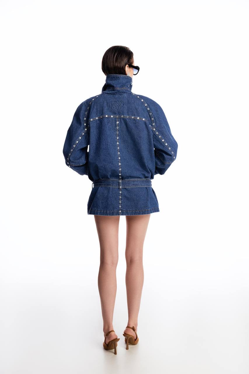 Denim oversized jacket with
silhouette lines and crystals