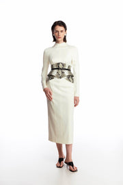 Midi dress with silhouette lines