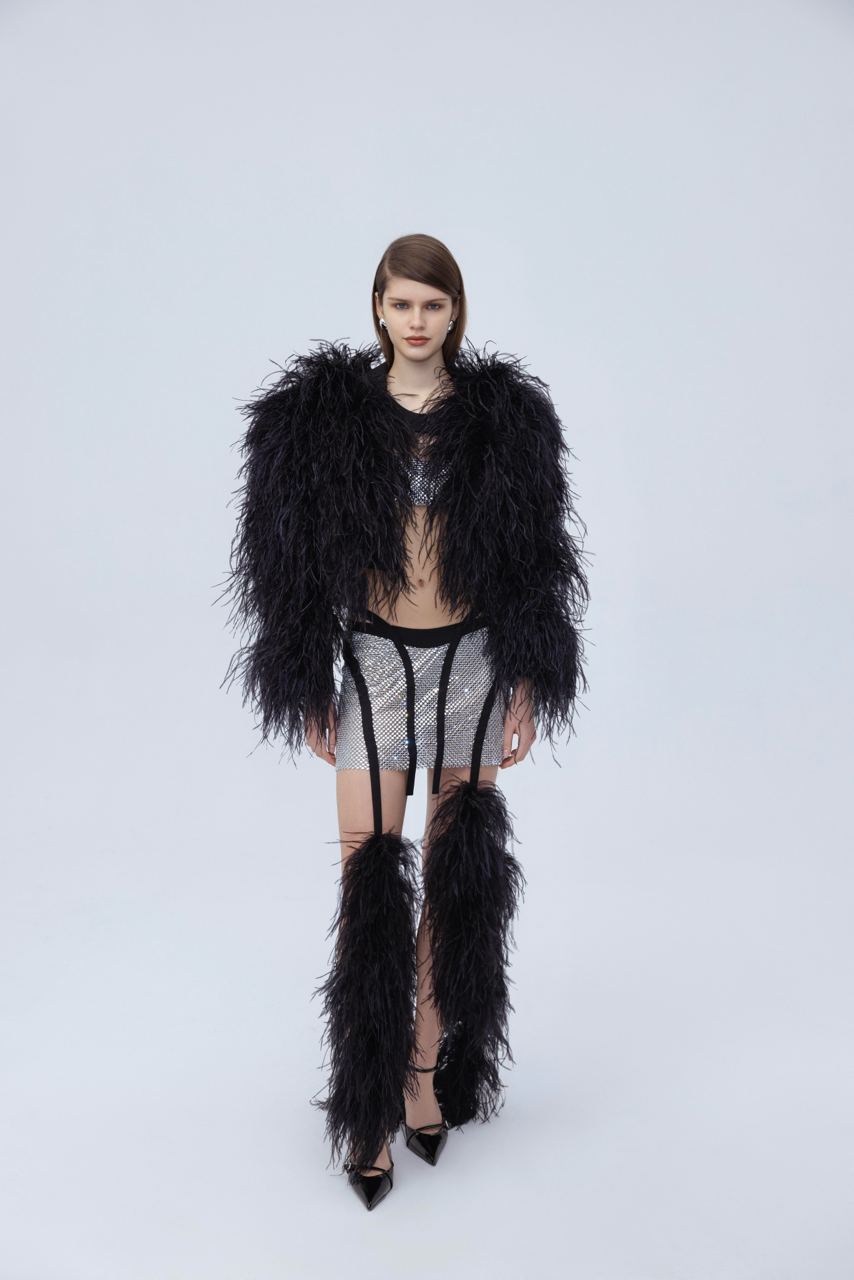 Short feather jacket