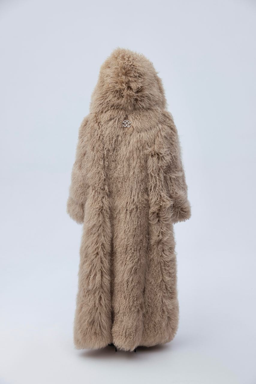 Long fur coat with hood